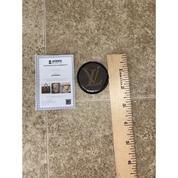 Upcycled Hand Crafted Designer Phone Grip W/ Certificate Of Authenticity - Picture 3 of 6